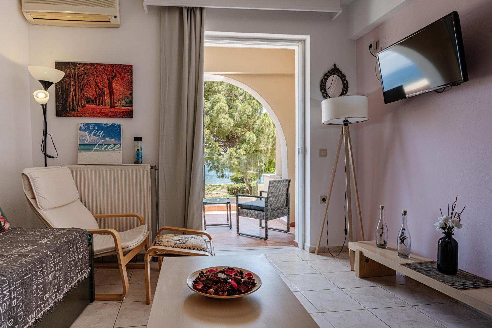 Seafront Spirit Suites Zakynthos Town Exterior photo
